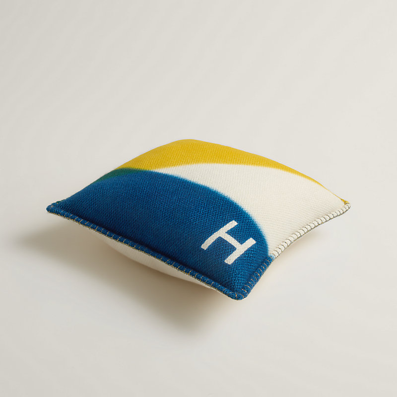 H Pythagore pillow | Hermès Finland